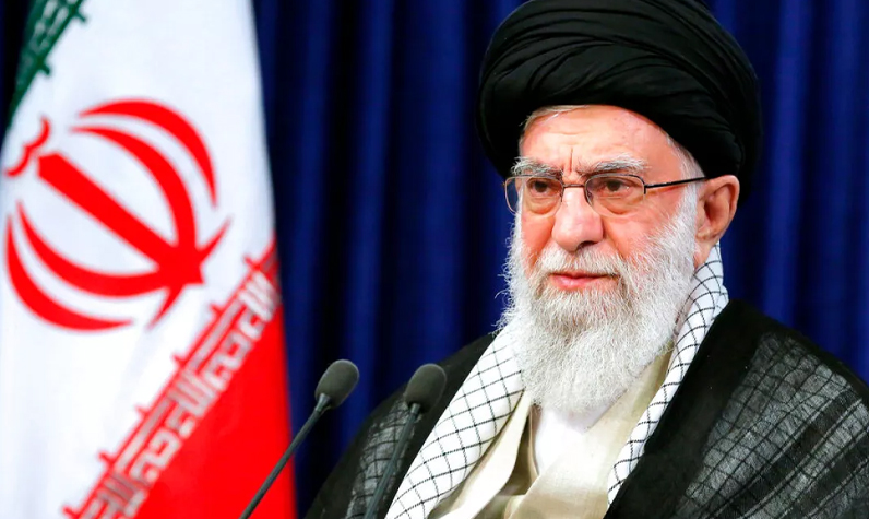 İran'ın Dini Lideri Ayetullah Hamaney